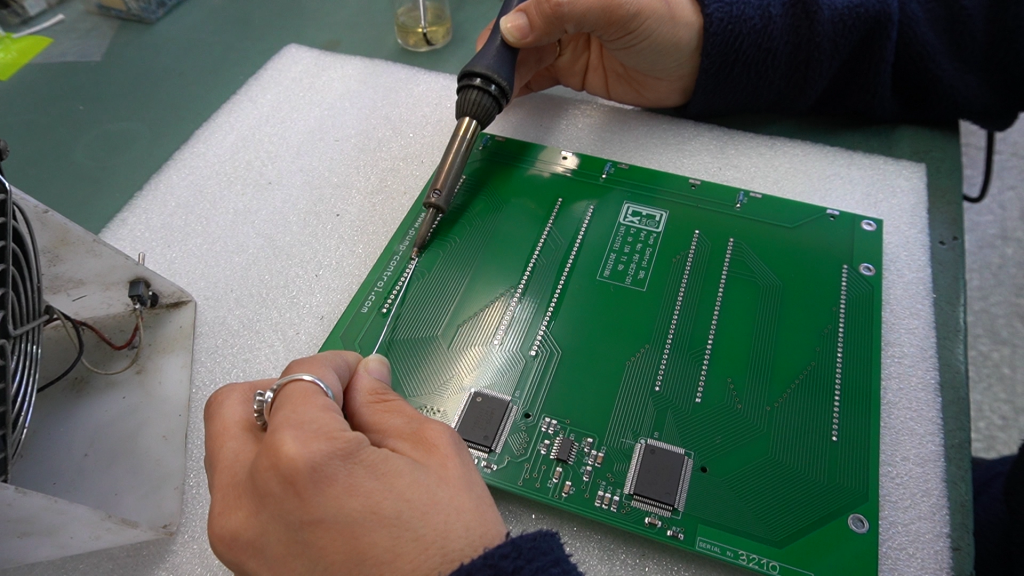 Reparación de placas electrónicas de surtidores